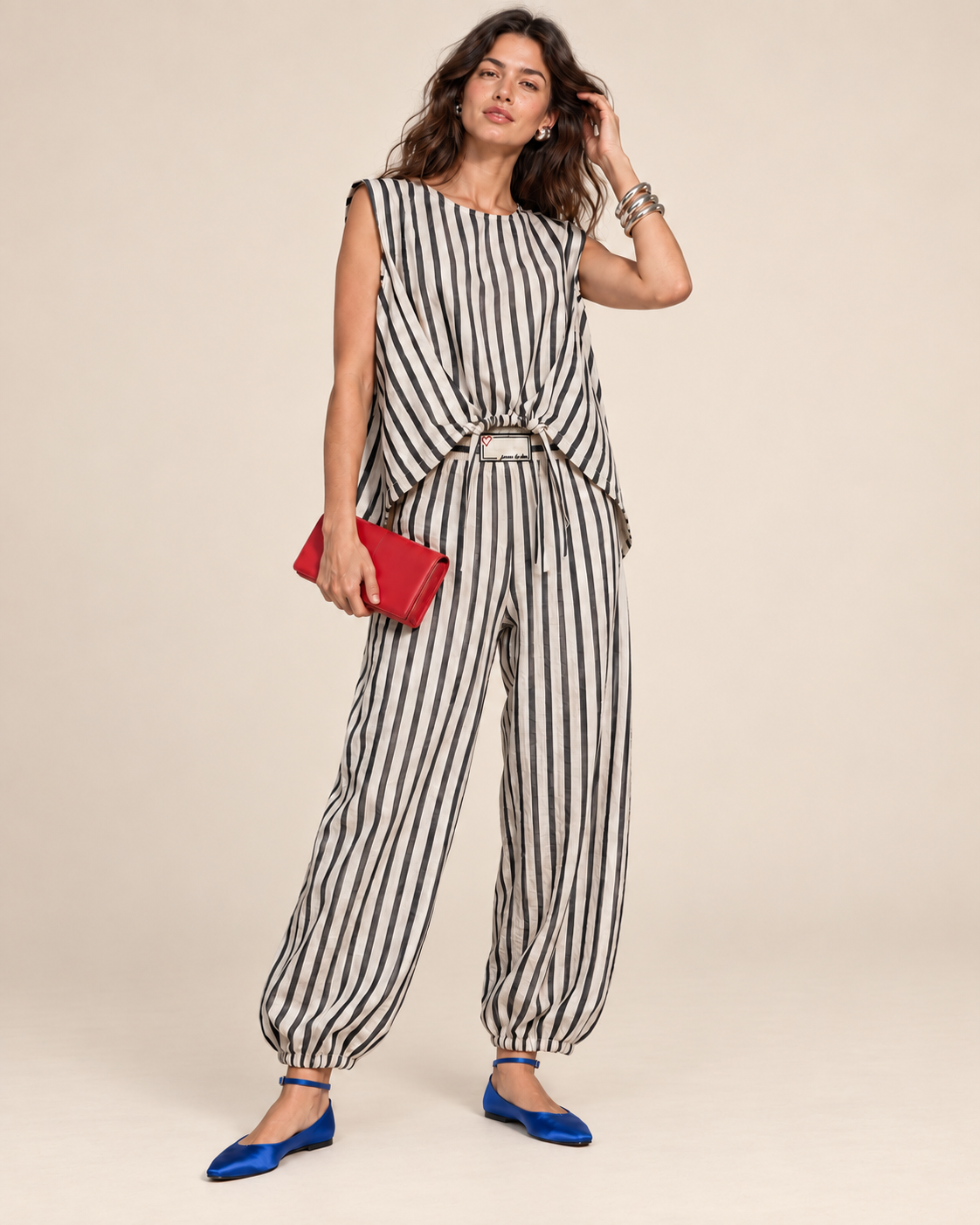RAYA NOIR - TOP DRAPE + PANTALÓN TAPER